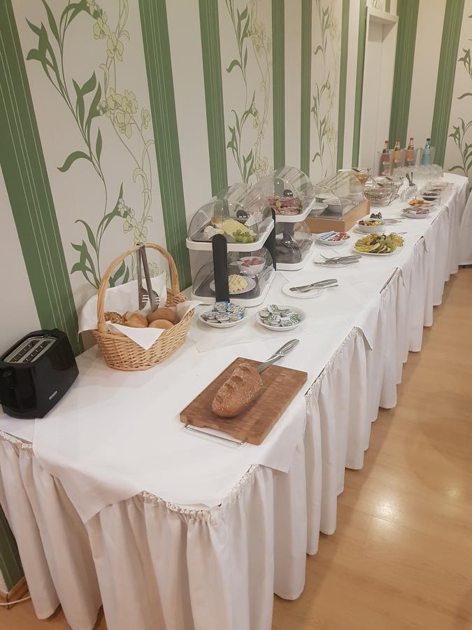 Am Rossplan Hotel Altenburg Bagian luar foto